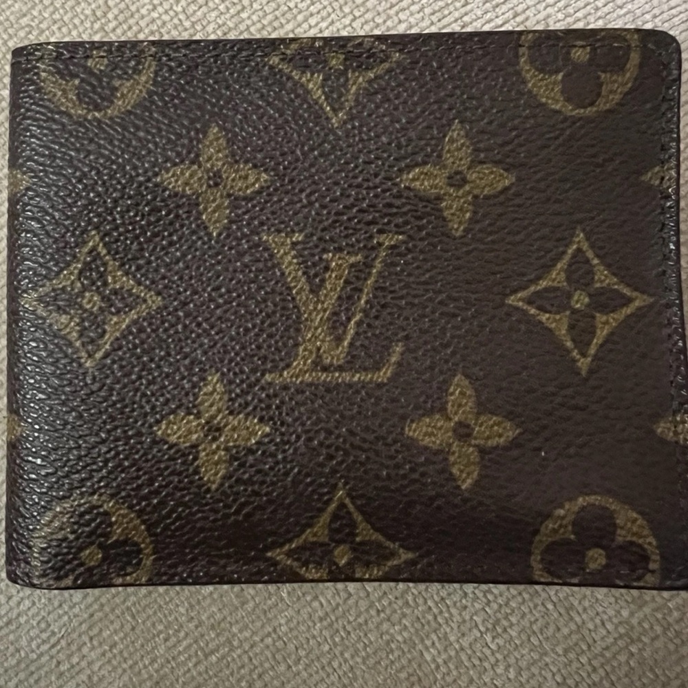 Louis Vuitton Monogram Bifold Wallet